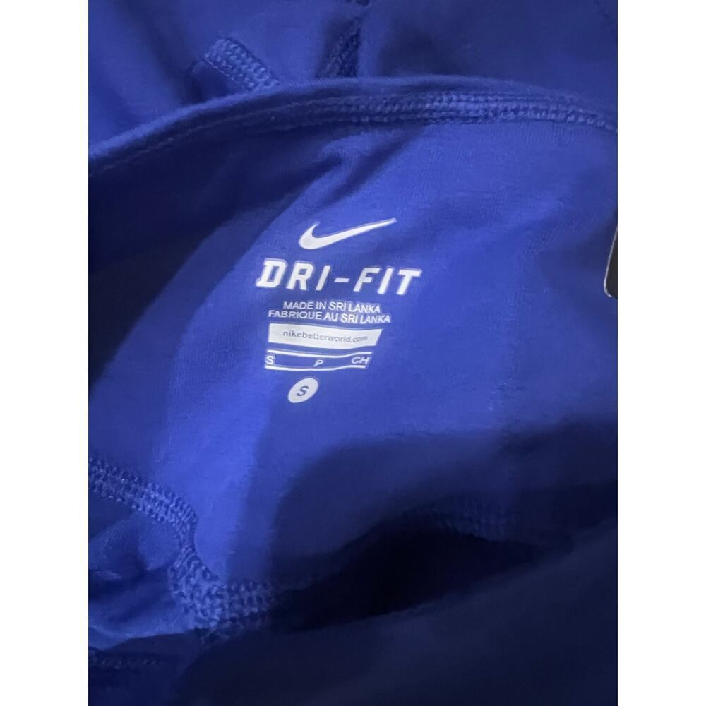 Nike Shorts - Picture 2 of 3